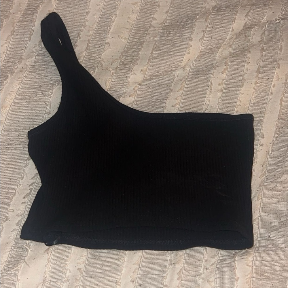 Small black tank top